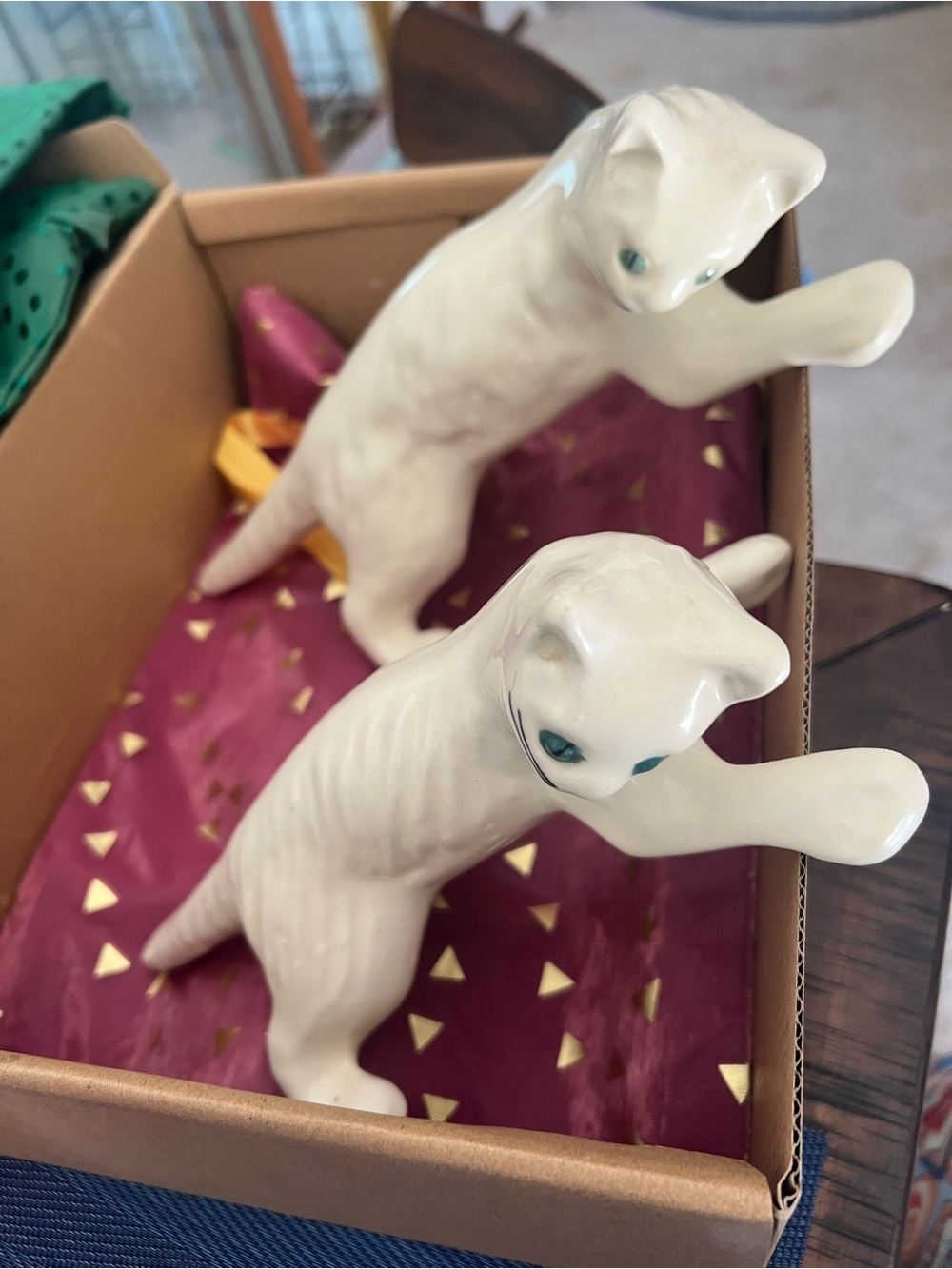 White Ceramic Camark Cats Green Eyes Rare MidCentury- Camark Climbing Cats.
